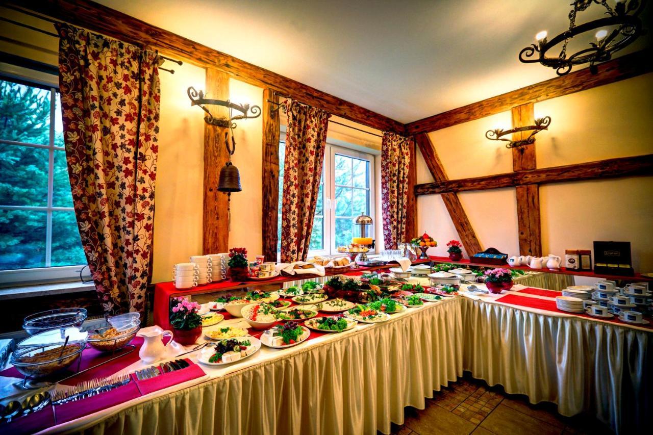 Osada Dankow Hotel Miłomłyn Bagian luar foto