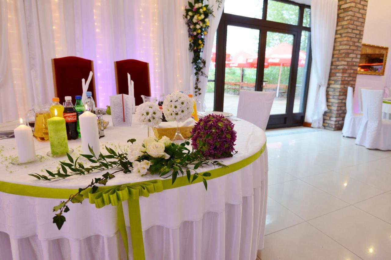 Osada Dankow Hotel Miłomłyn Bagian luar foto