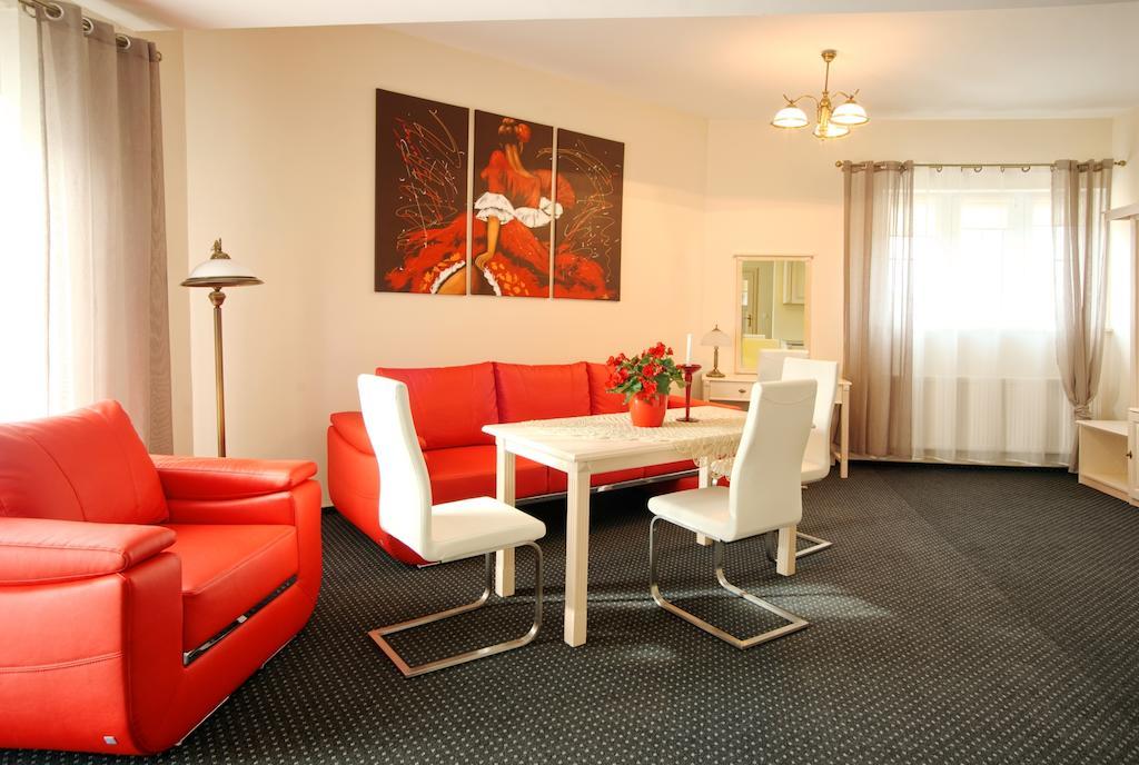 Osada Dankow Hotel Miłomłyn Bagian luar foto