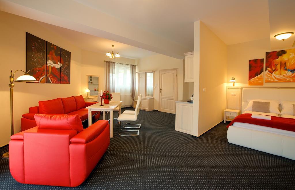 Osada Dankow Hotel Miłomłyn Bagian luar foto